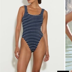 Hunza G Square Neck Swim